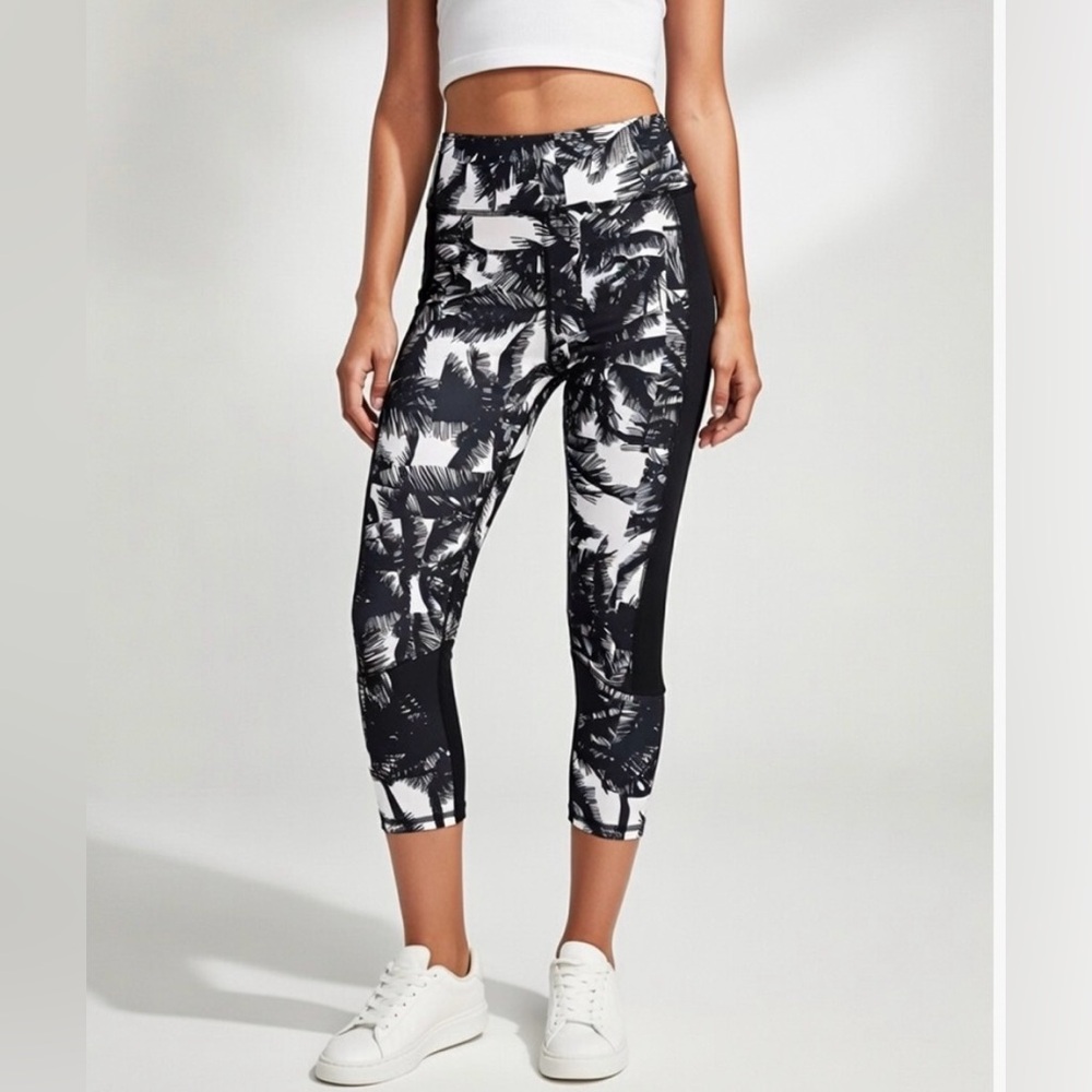 Fabletics Like- new cropped leggings
